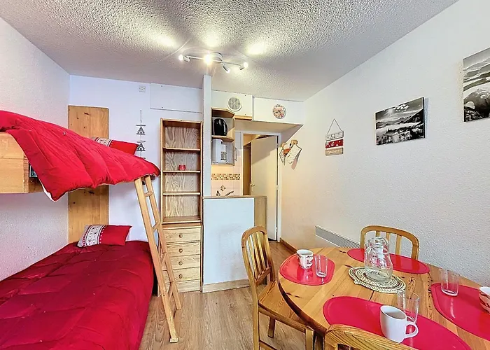 Skis Aux Pieds, Balcon Sud Et Wifi, 4 Pers, Le Corbier - Fr-1-267-332 דירה Villarembert